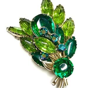 Brooch Emerald Peridot Green Gold Vintage Vtg Estate Jewelry Pin O30